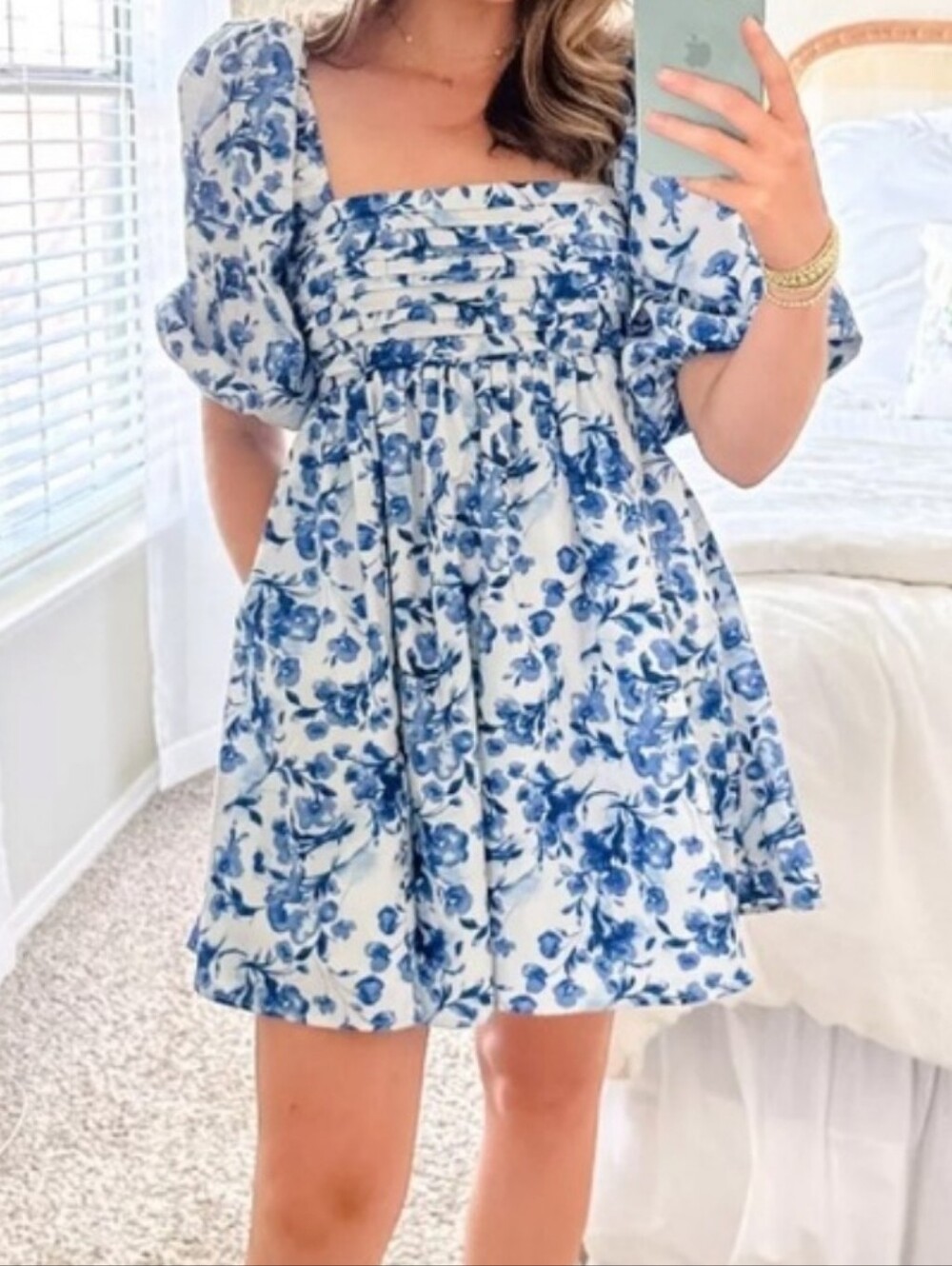 Abercrombie & Fitch Emerson  Floral Mini Dress Size Small Blue White Puff Sleeve